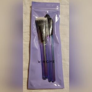 Wingme cosmetic brush set